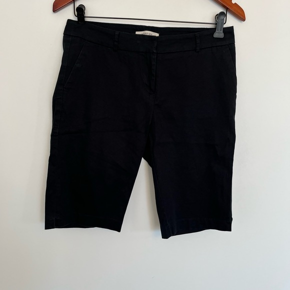 5/20$ Smart set black shorts size 4 - Picture 2 of 5